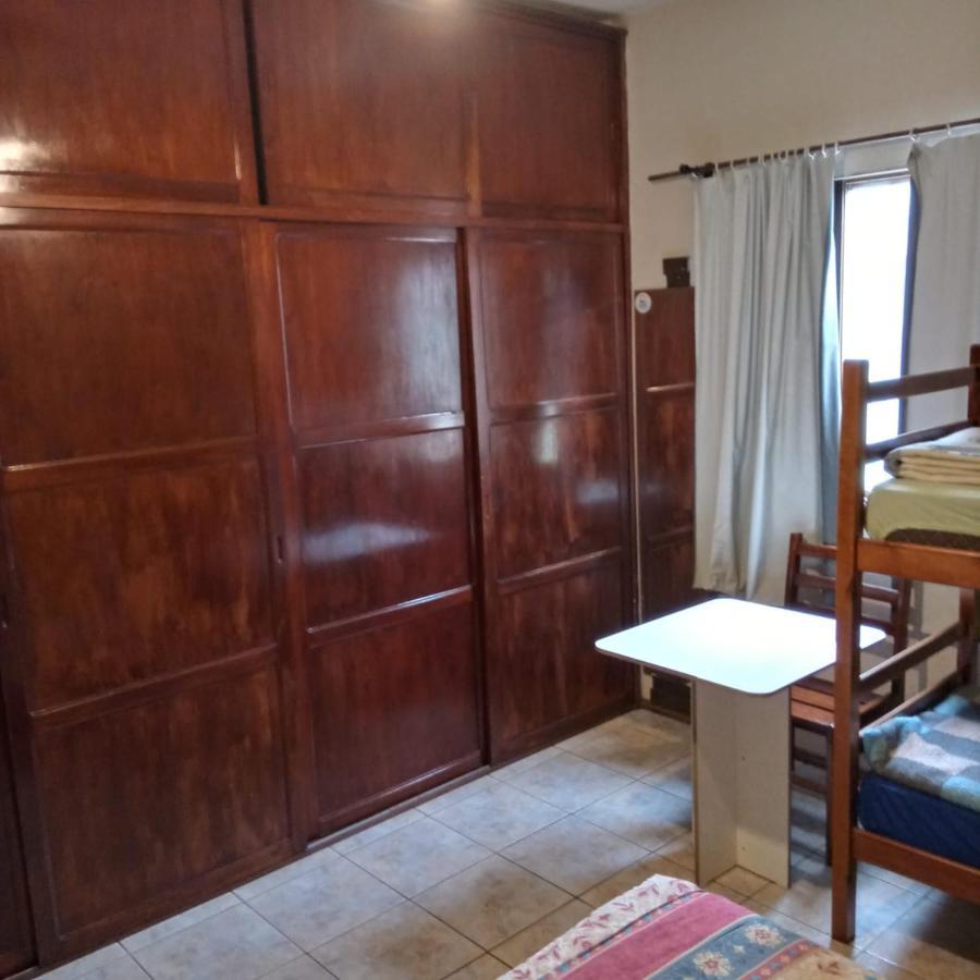 Hostel Casa Da Praia Picarras Bagian luar foto